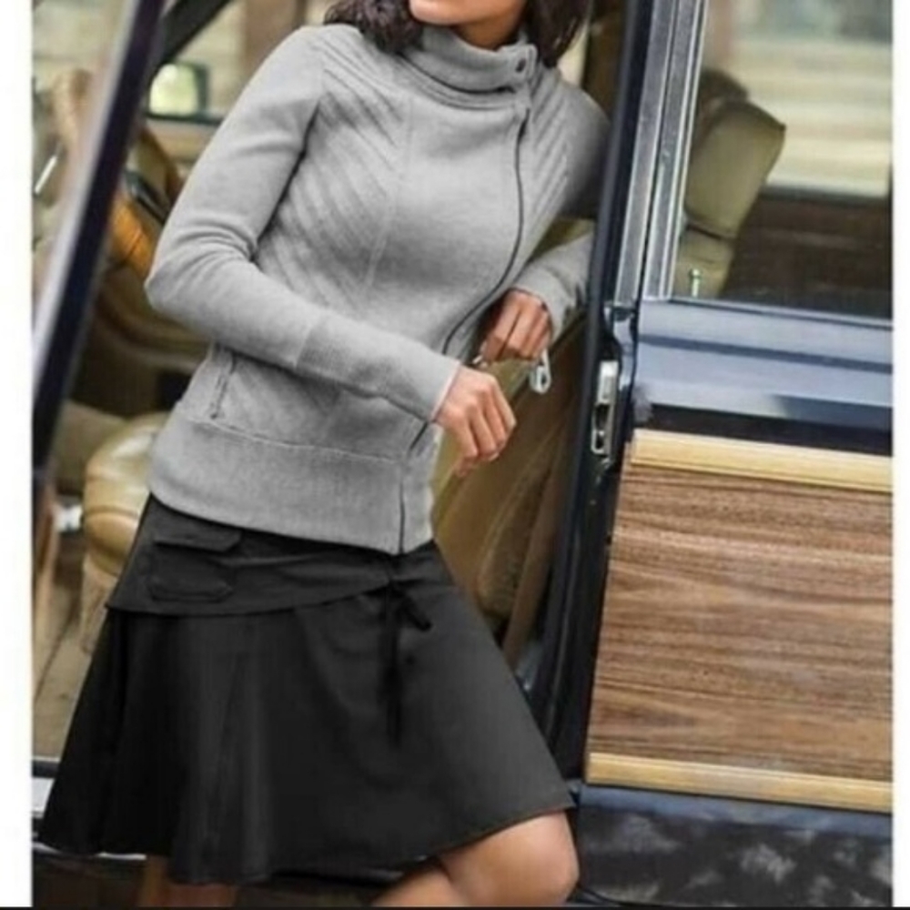 Athleta Wherever Black Ruched Skirt/Skort Sz 12